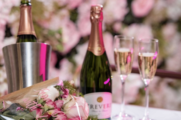Valentine's dinner special at LRH Omni, Champagne and roses