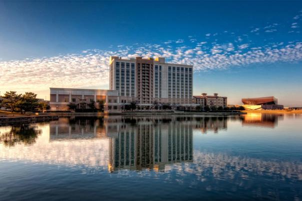 Marriott on Lake Carolyn
