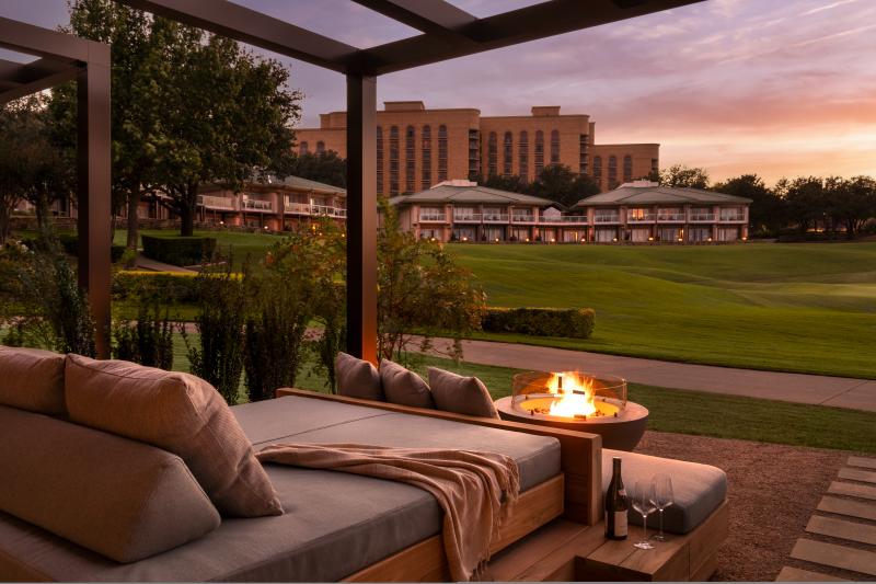 Ritz-Carlton Romance