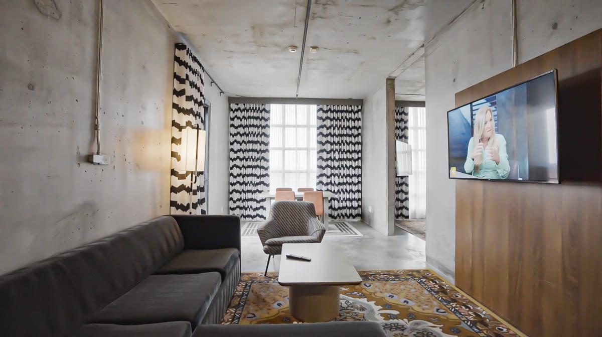 NYLO, room interior, industrial decor