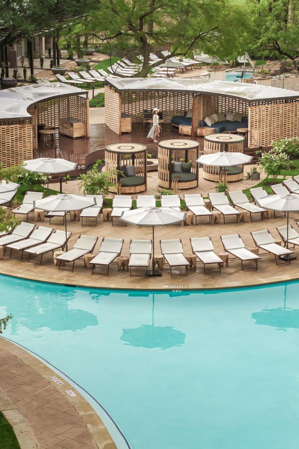 Ritz Pool
