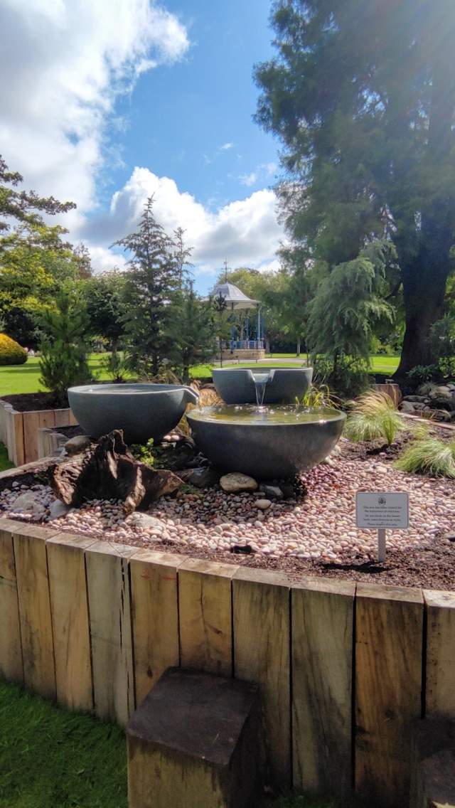 Water feature Pageant Gardens