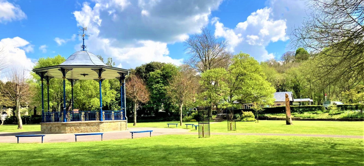 blog - pageant gardens bandstand
