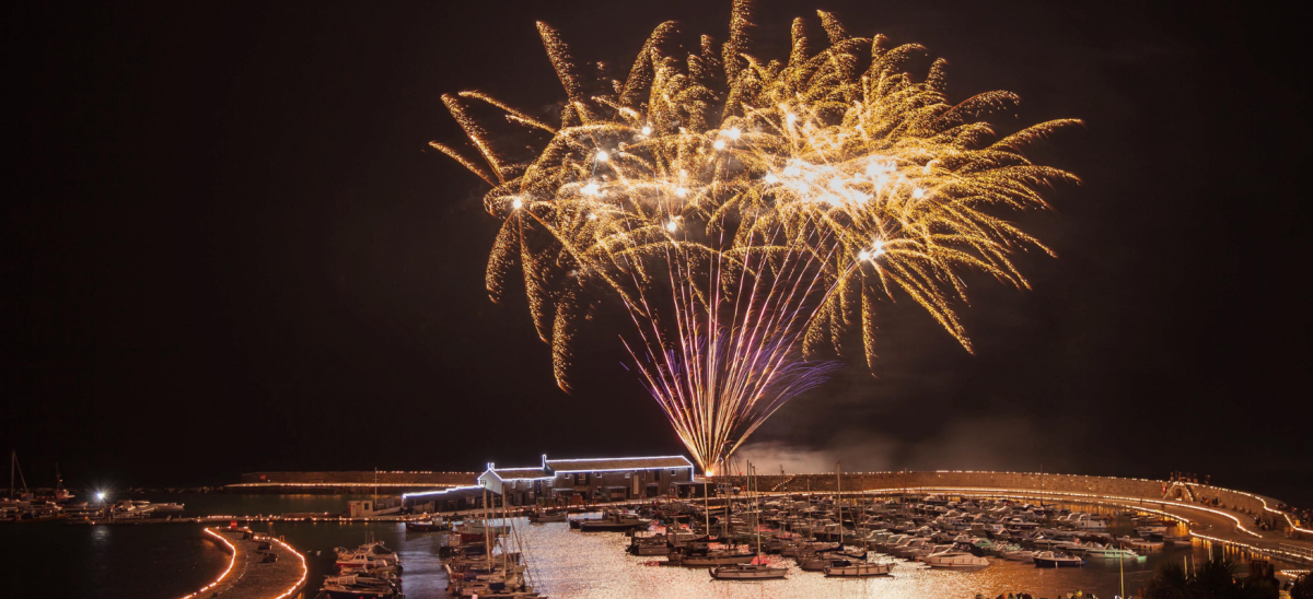 Fireworks over the Cobb Lyme Regis