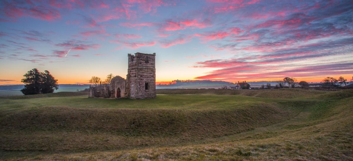 Knowlton Church and Rings in Dorset © Matt Pinner