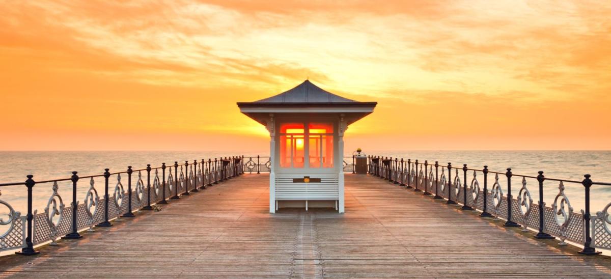 A beautiful view from Swanage Pier as the sunrises. Copyright Andy Farrer
