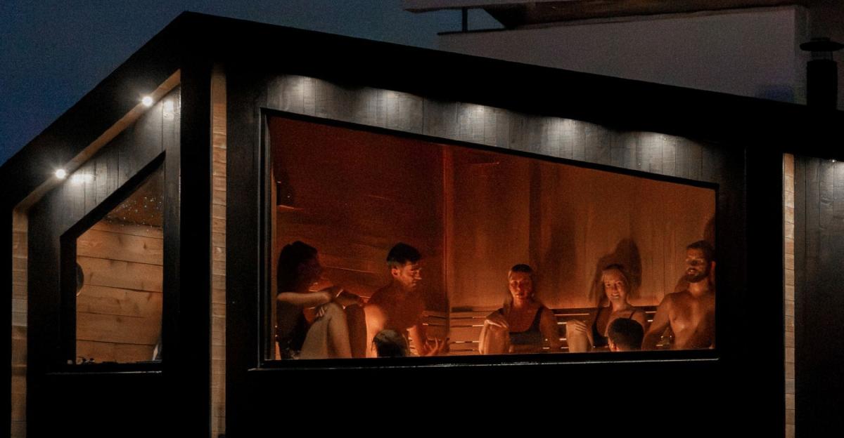 Saltwater Sauna, credit Bill Measom